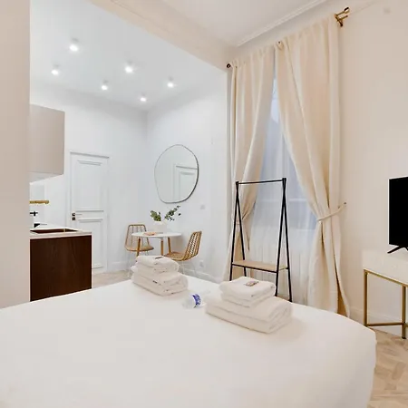 Cozy Studio In The Heart Of Apartment Paris